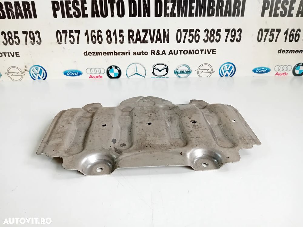 Scut Motor Metalic BMW G20 G21 G22 G23 G26 G42 Original – Cod 6880901 - 2