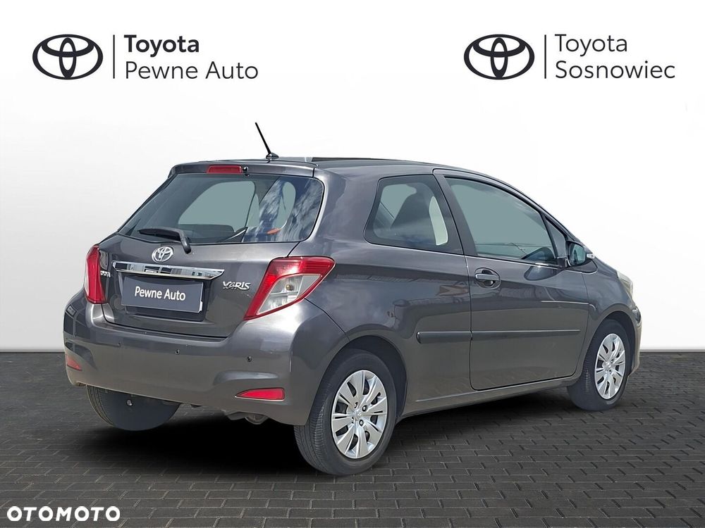 Toyota Yaris - 6