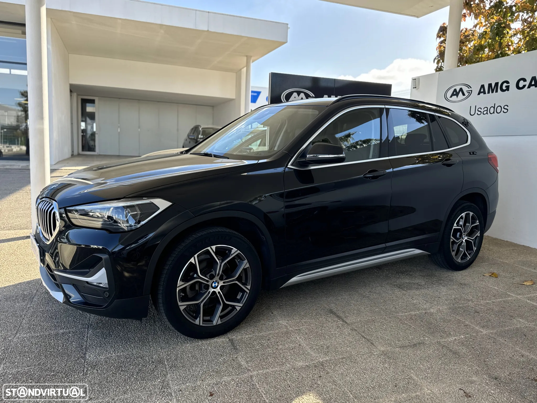 BMW X1 16 d sDrive Auto Line Sport - 2