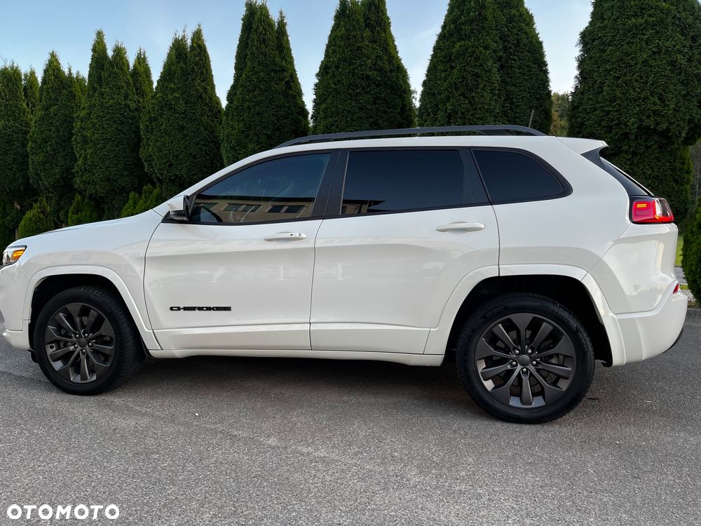 Jeep Cherokee - 10