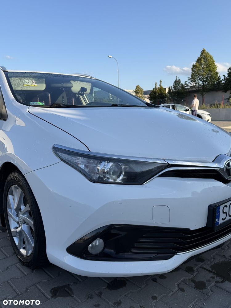 Toyota Auris - 40