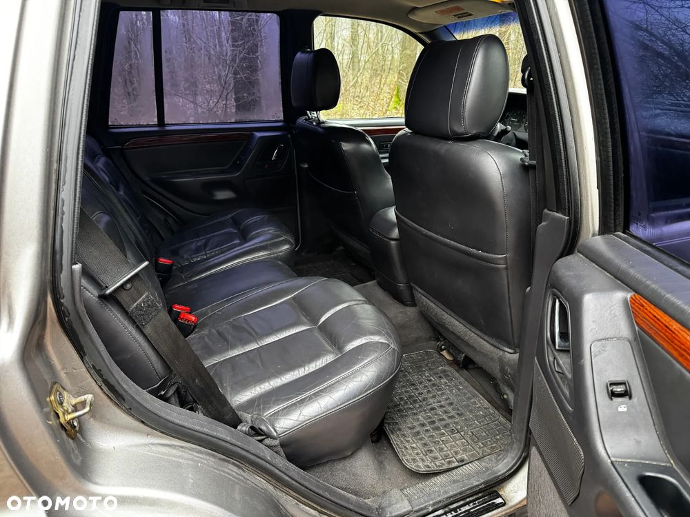 Jeep Grand Cherokee 4.0 Limited - 24