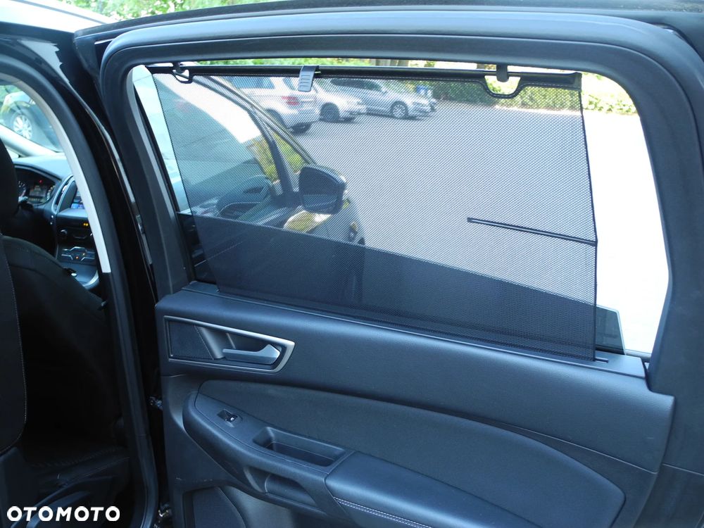 Ford S-Max - 24