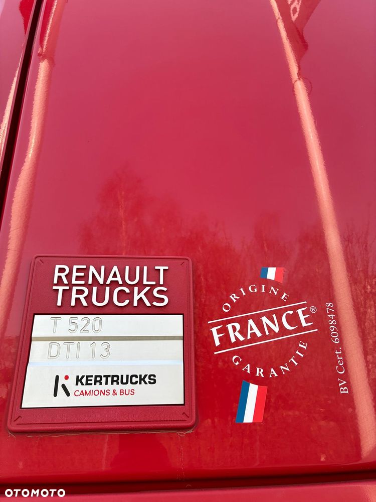 Renault T520 EVO SLEEPER CAB - 11