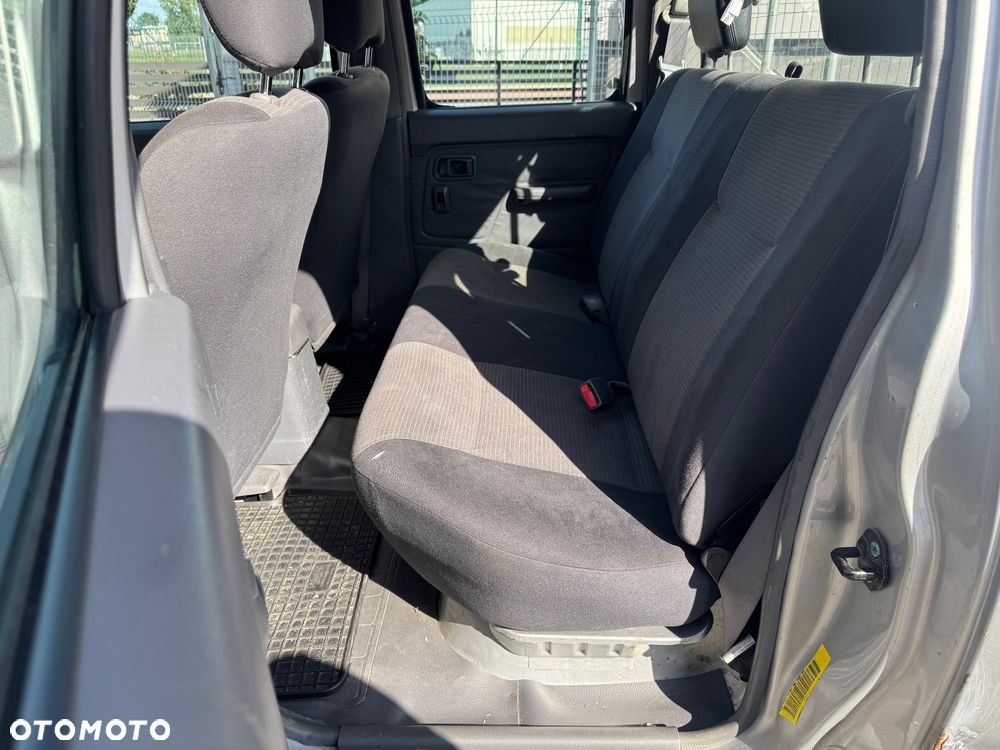 Nissan NP300 Pickup 2.5d DC Base - 13