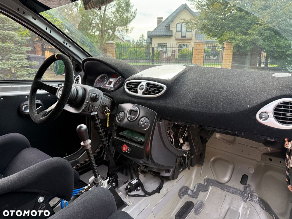 Renault Clio - 20