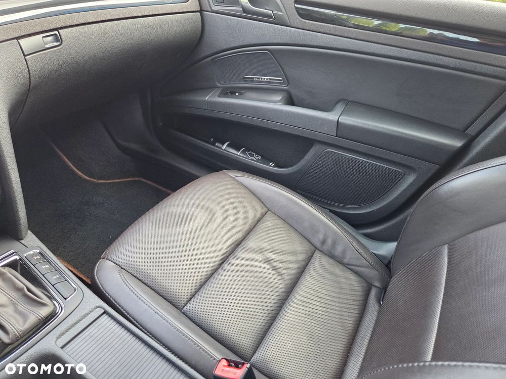 Skoda Superb Combi 3.6 V6 4x4 DSG L&K - 15