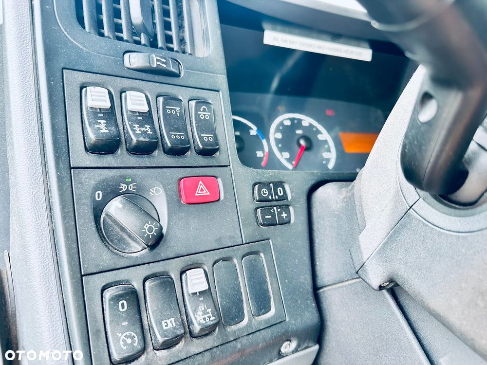 Scania P 420 / 8x4 / DŹWIG PALFINGER PK16502 - 20