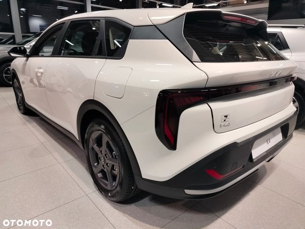 Kia K4 1.6 T-GDI M - 8