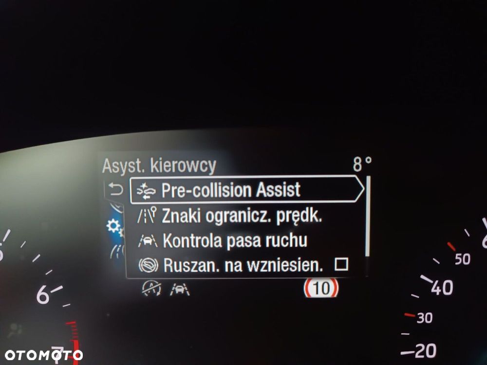Ford Focus 1.0 EcoBoost Trend Edition - 16