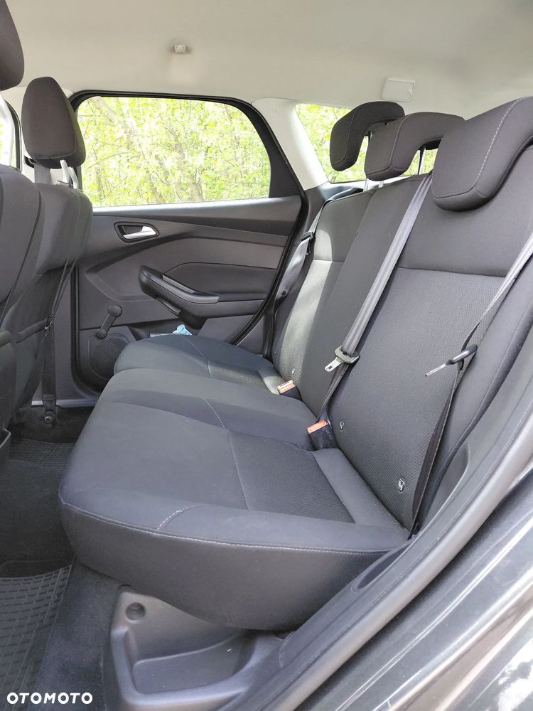 Ford Focus 1.5 TDCi Trend - 9