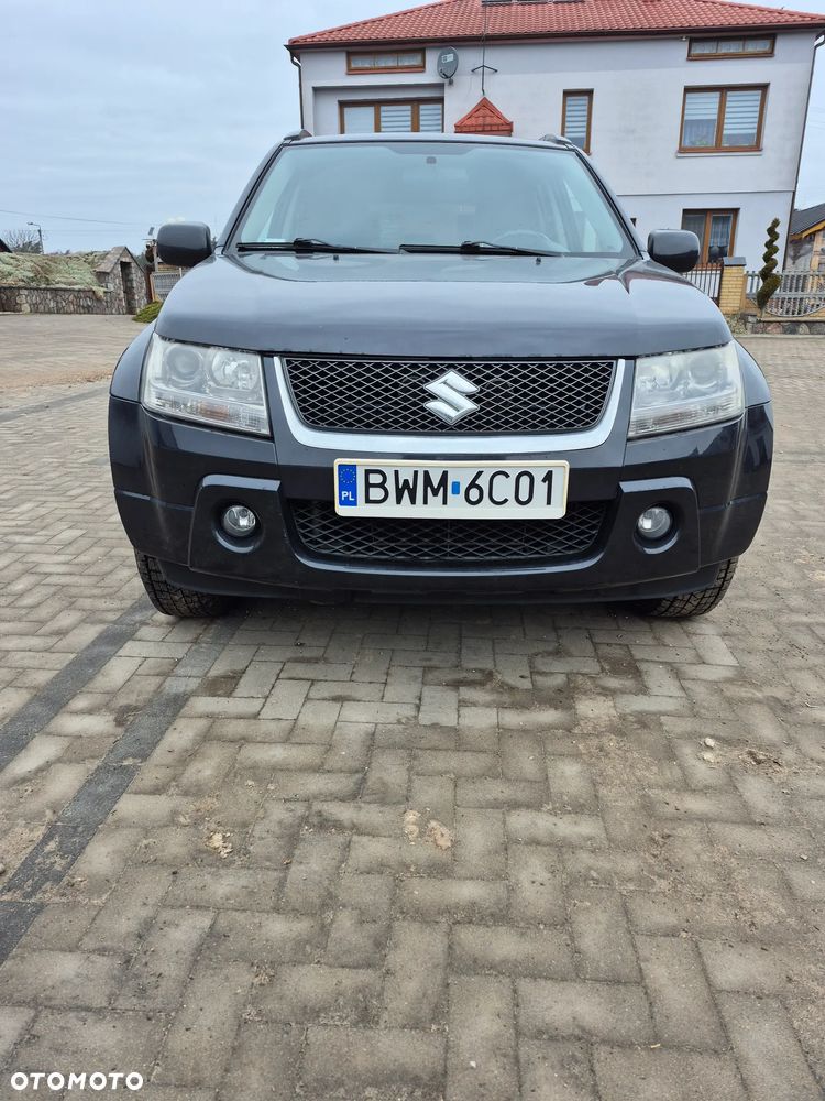 Suzuki Grand Vitara 2.0 - 4