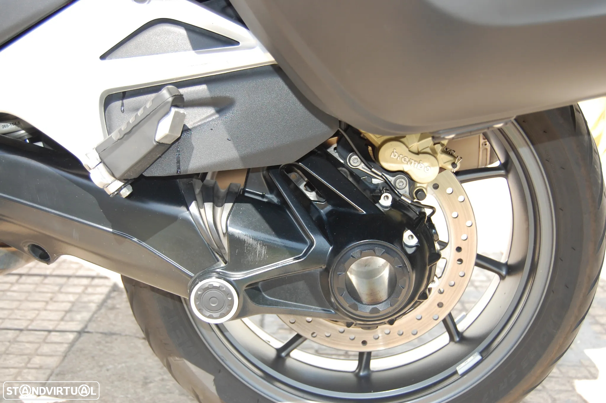 BMW R 1250 RT SPORT - 14