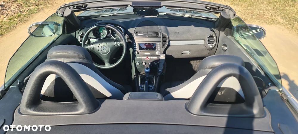 Mercedes-Benz SLK - 14