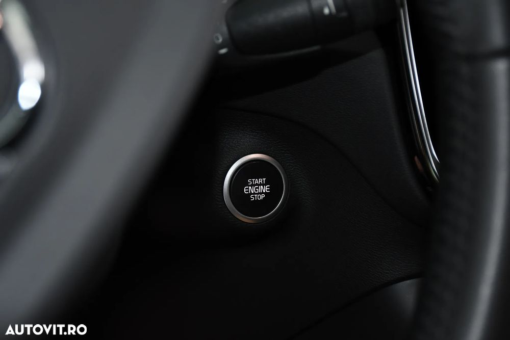 Volvo XC 40 - 35