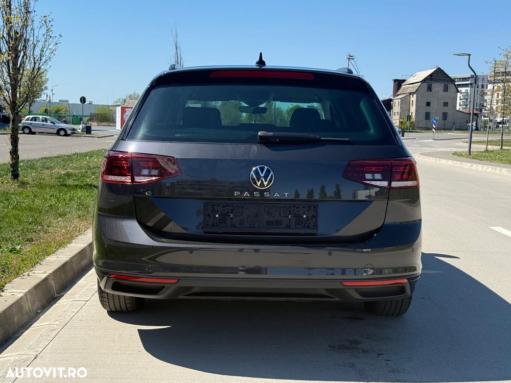 Volkswagen Passat 2.0 TDI SCR DSG Comfortline - 5