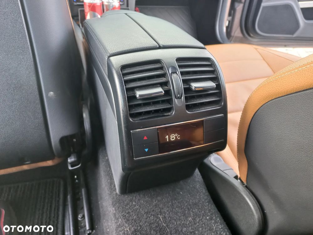 Mercedes-Benz Klasa E - 8