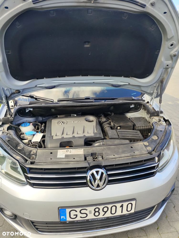Volkswagen Touran 1.6 TDI DPF Comfortline - 16