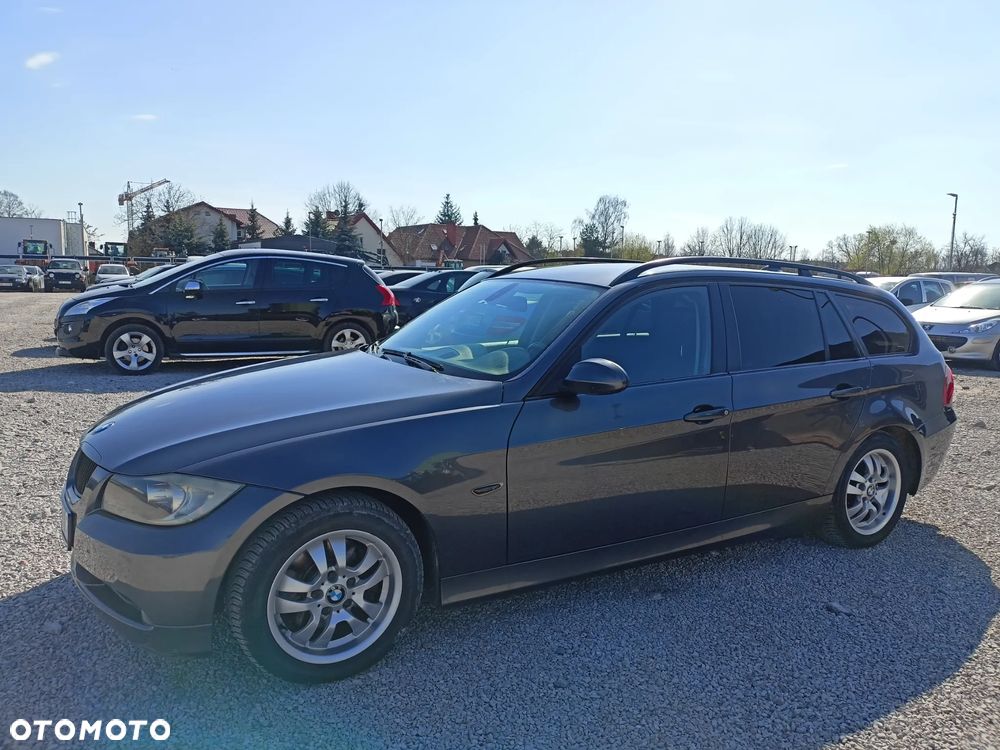 BMW Seria 3 - 1