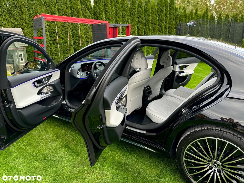Mercedes-Benz Klasa E 220 d 4-Matic Exclusive - 26