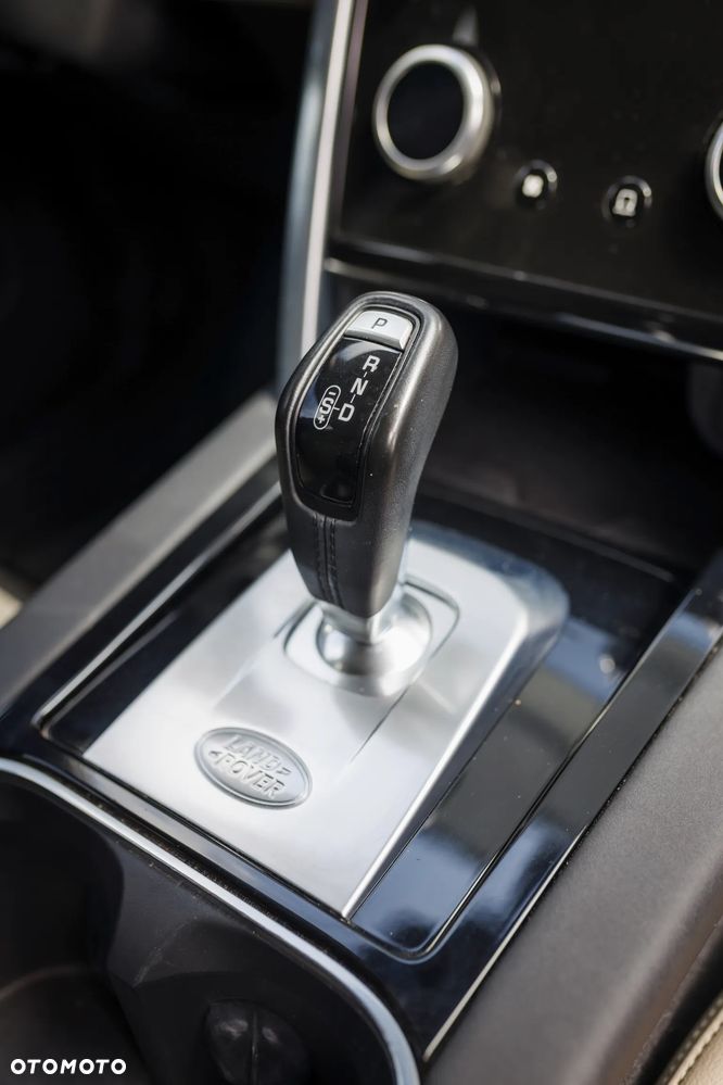 Land Rover Discovery Sport P250 HSE - 10
