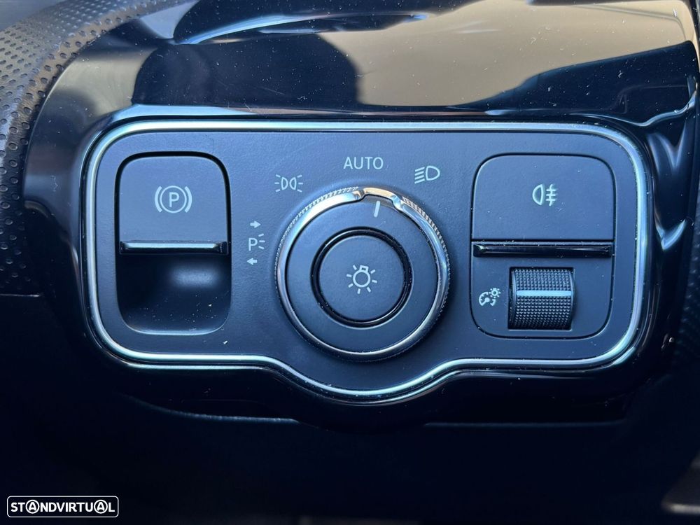 Mercedes-Benz A 180 d AMG Line Aut. - 12