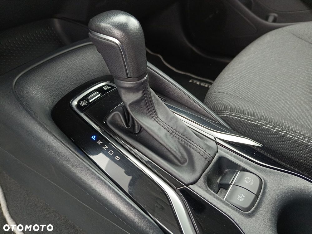 Toyota Corolla 1.8 Hybrid Comfort - 18