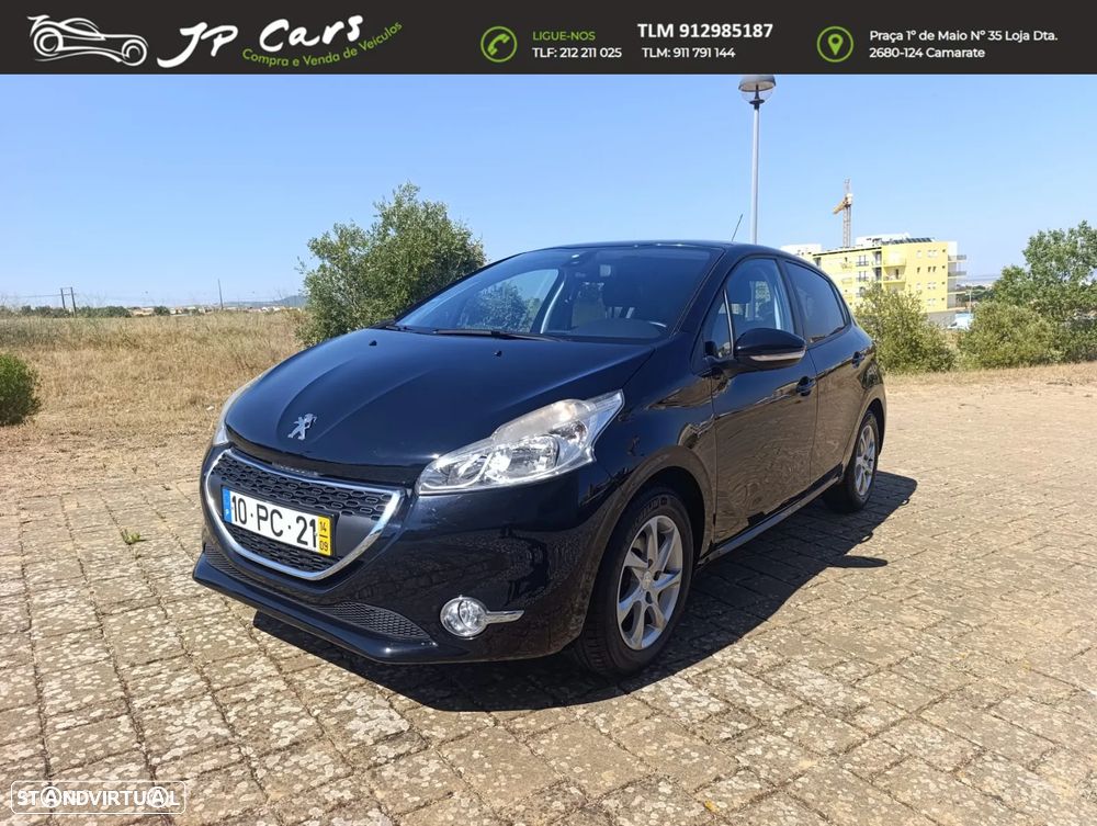 Peugeot 208 1.2 VTi Allure - 1