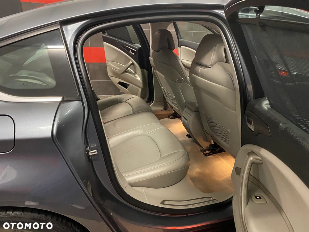 Citroën C5 2.0 16V Exclusive - 17