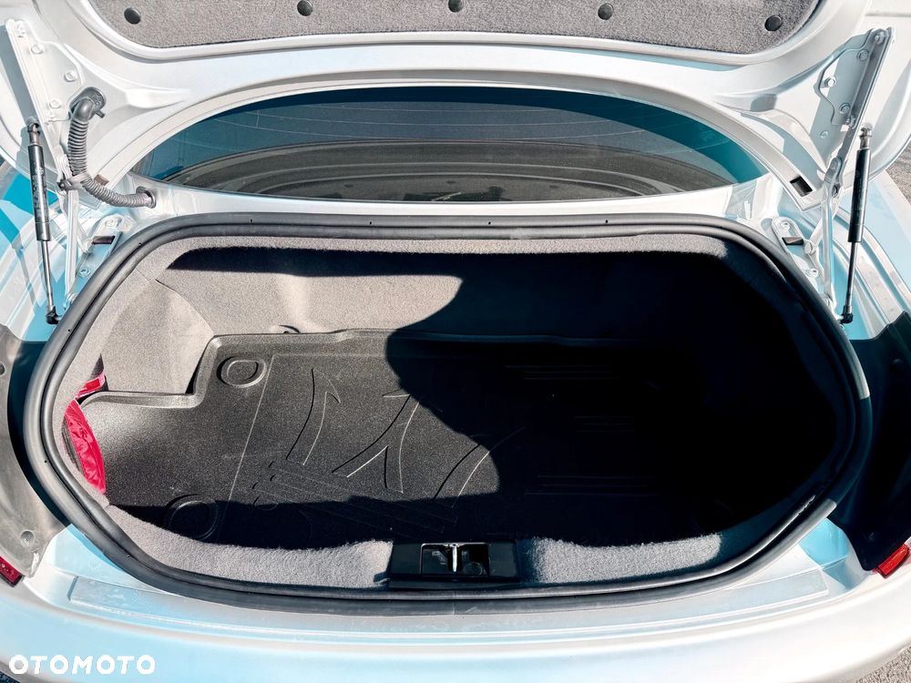 Maserati GranTurismo - 12