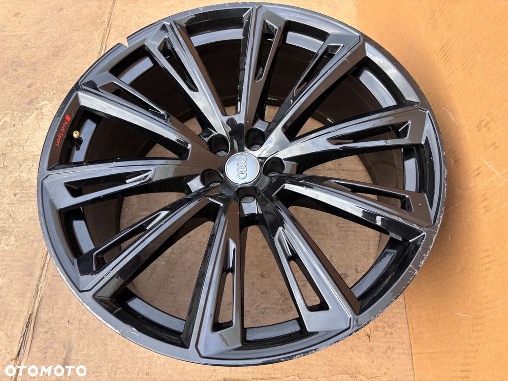 Felga Aluminiowa Audi Sport Q7 SQ7 Q8 SQ8 10 23 ET15 5x112 4M8601025AT 4M8601025R Czarna 10.0J 23" - 4