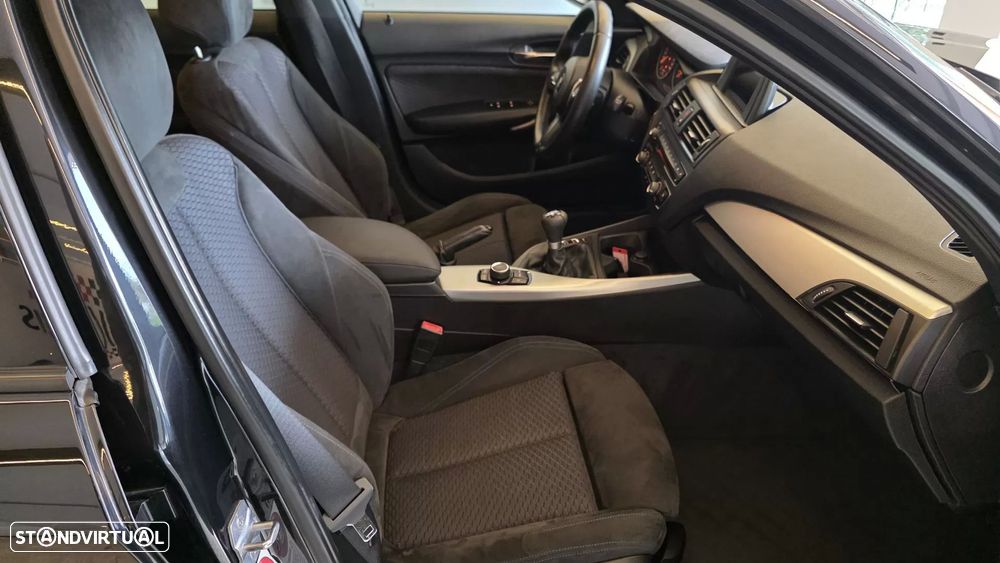 BMW 118 d Pack M - 51