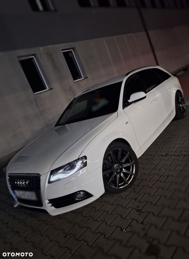 Audi A4 Avant - 1