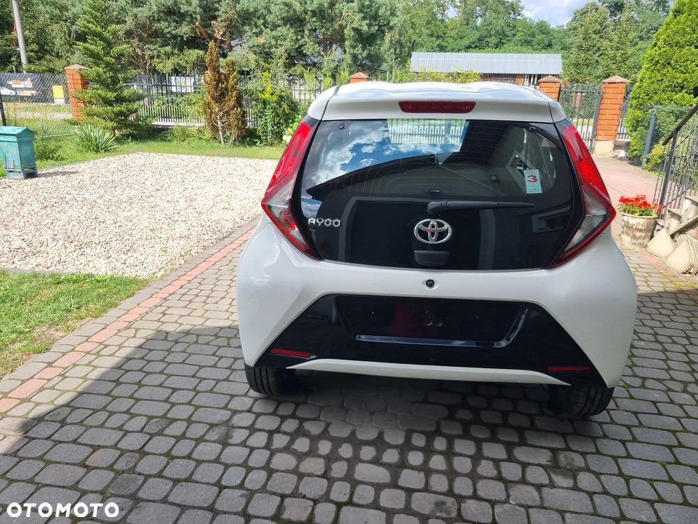 Toyota Aygo x-style - 17