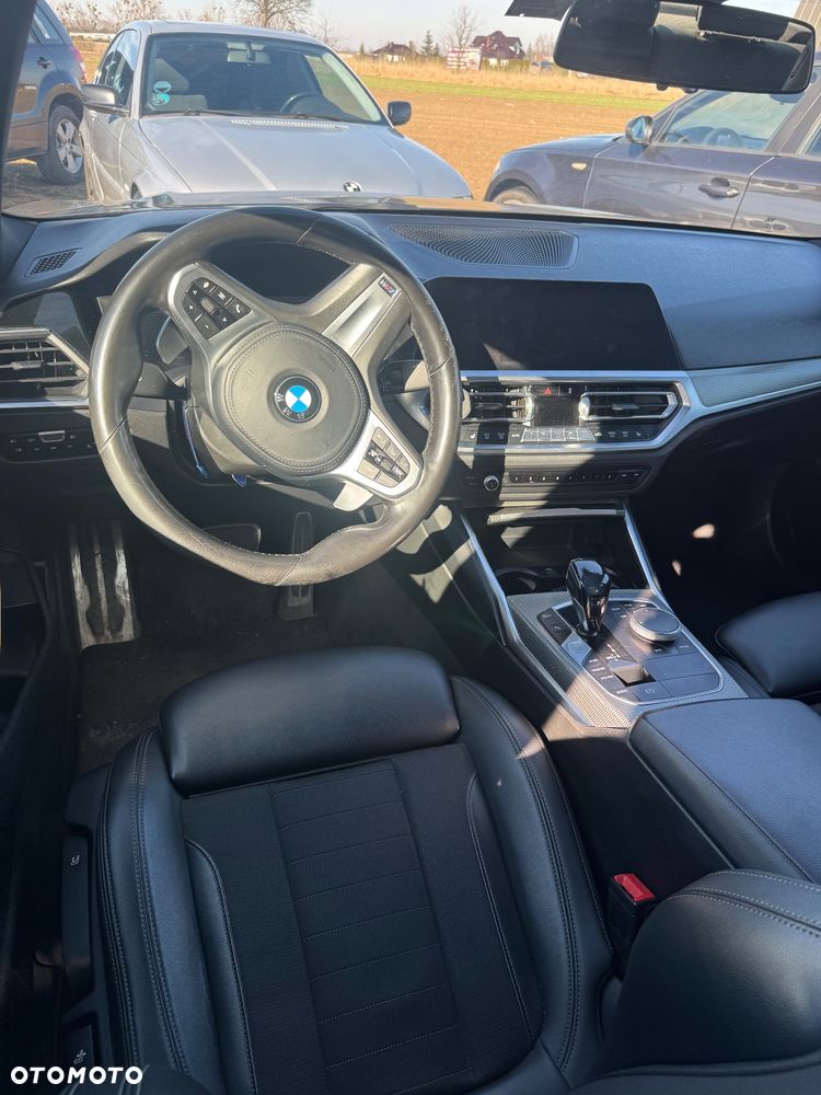 BMW Seria 3 320d Sport Line sport - 11
