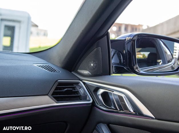 BMW M4 M440i xDrive AT MHEV - 27