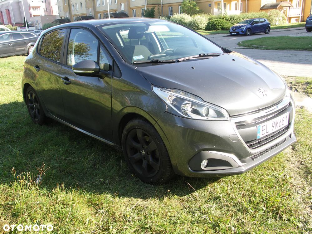 Peugeot 208 1.2 PureTech Style - 6