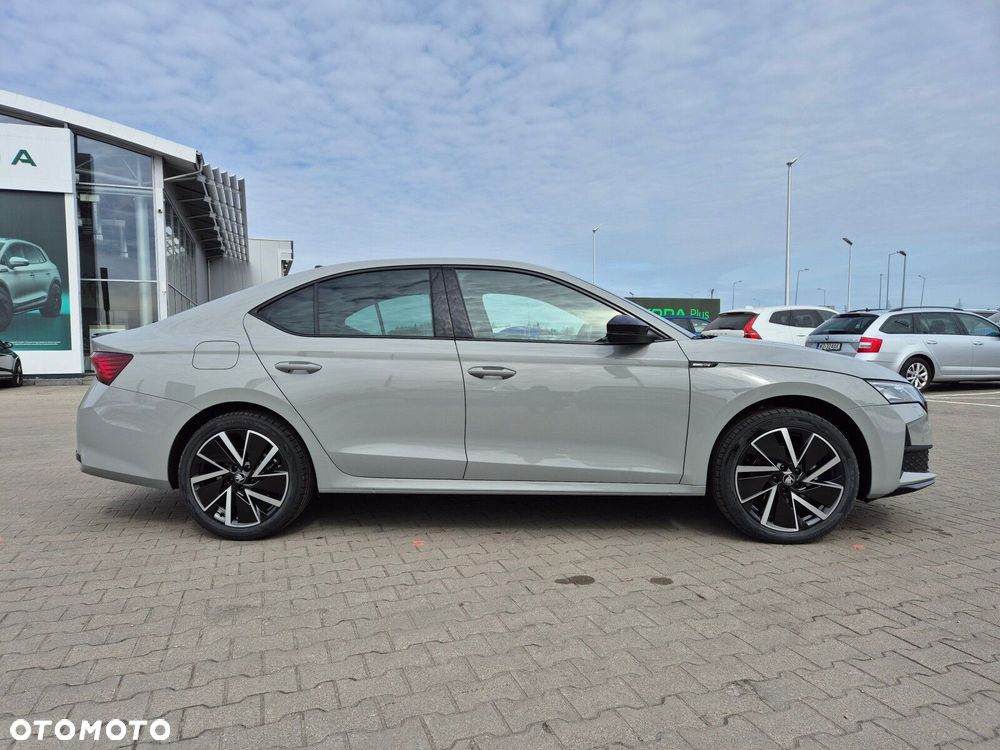 Skoda Octavia 2.0 TDI Sportline DSG - 4