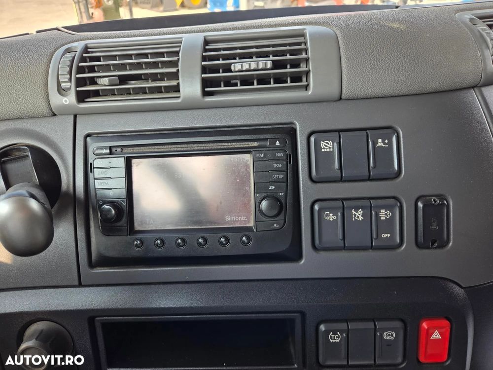 DAF CF 400, 2016, 374.569km, KIT BASCULARE, cutie viteze AUTOMATA, 1 pat, 400 CP Euro 6, Anv fata 315/80R22,5 NOI, anv spate 50% ok, rezervor motorina 450l din aluminiu, PROMOTIE 13.900 EUR+Tva - 30