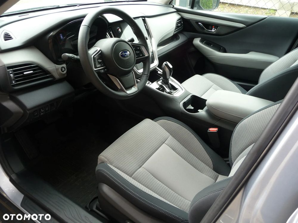 Subaru Outback - 10