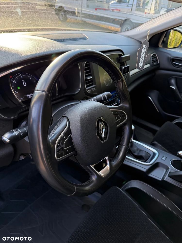 Renault Megane 1.5 Blue dCi Intens EDC - 7