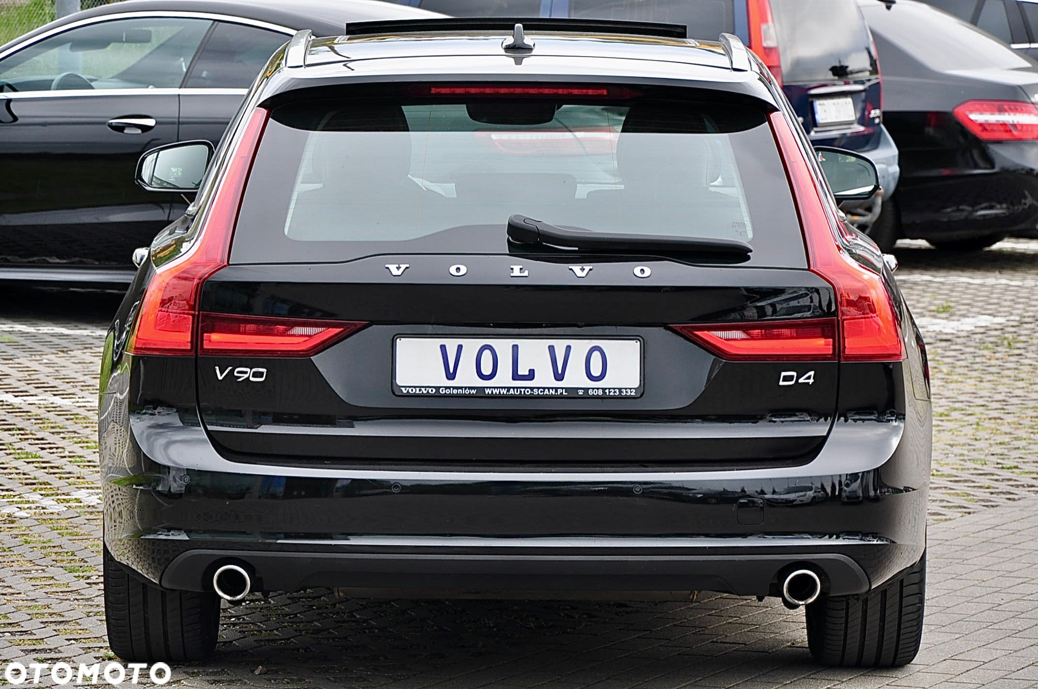 Volvo V90 D4 Geartronic Momentum Pro - 7