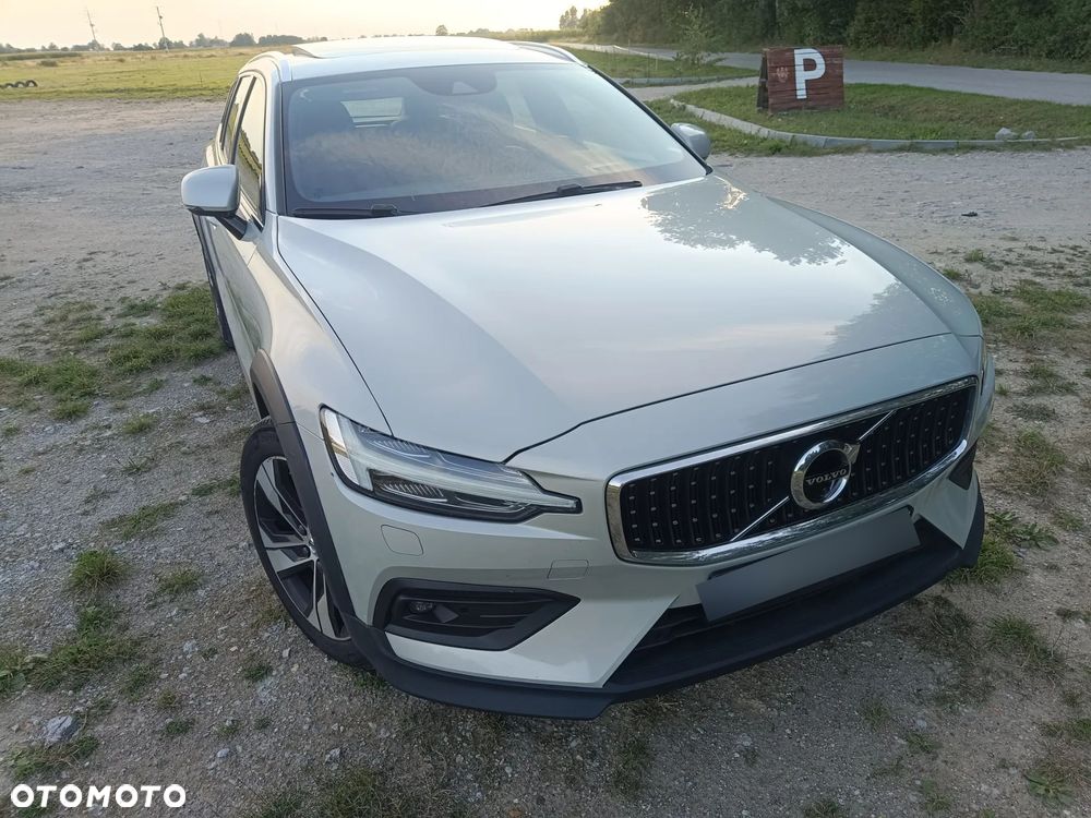 Volvo V60 Cross Country D4 AWD Geartronic - 17