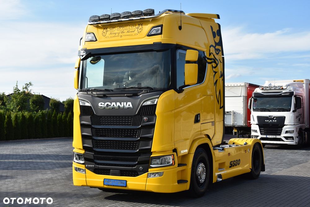 Scania S580 V8 !  / FULL OPCJA / CAŁA NA PODUSZKACH  / SKÓRA / FULL LED / HYDRAULIKA  / KLIMA POSTOJOWA  / FULL LED / STANDARD / RETARDER / FULL SERWIS ASO SCANIA ! Jak nowa ! ! - 3