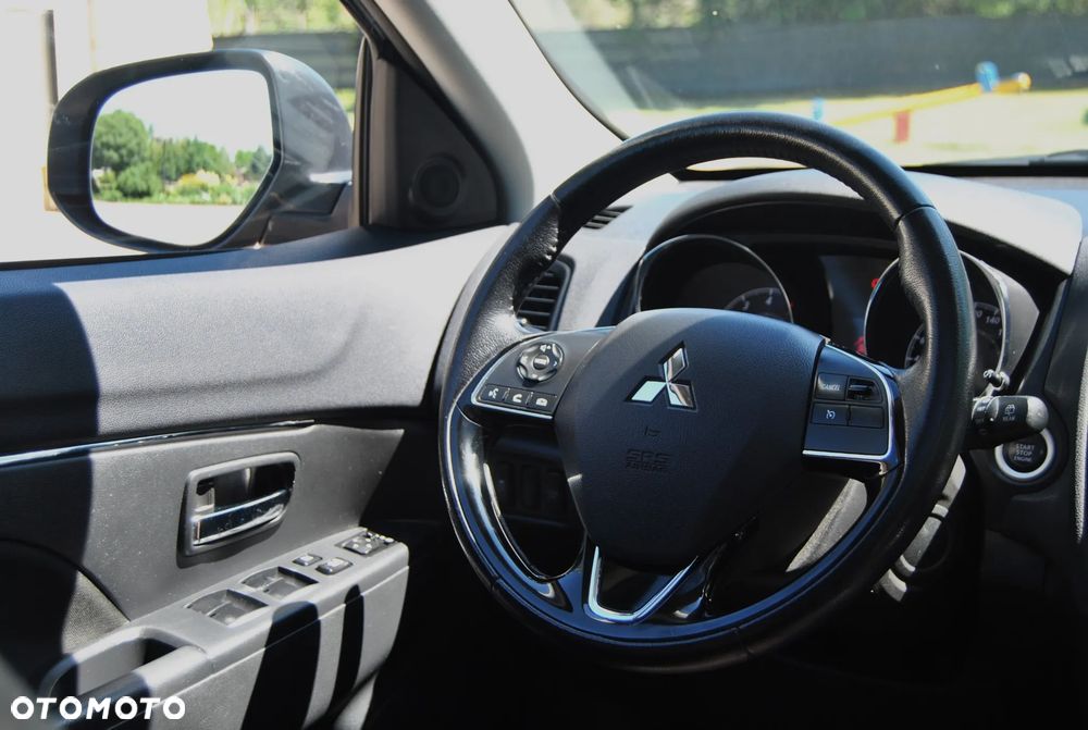 Mitsubishi ASX 1.6 2WD Instyle - 10