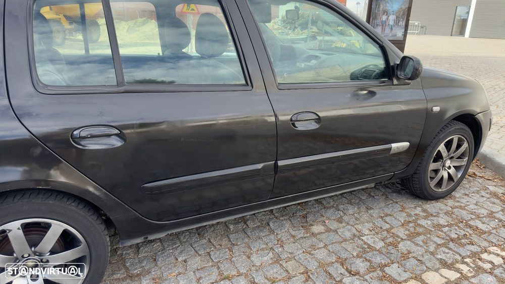 Renault Clio 1.5 dCi Confort - 8