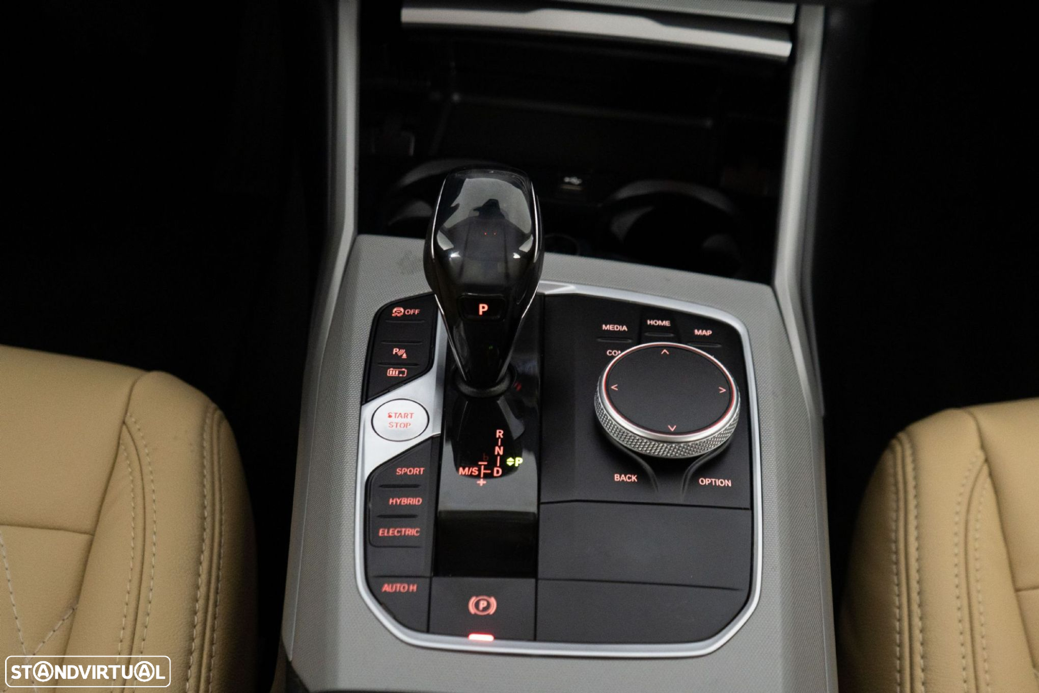 BMW 330 e Touring Line Luxury Auto - 22