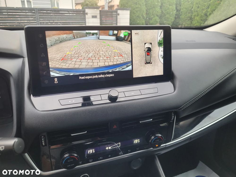 Nissan Qashqai 1.3 DIG-T mHEV N-Connecta - 22