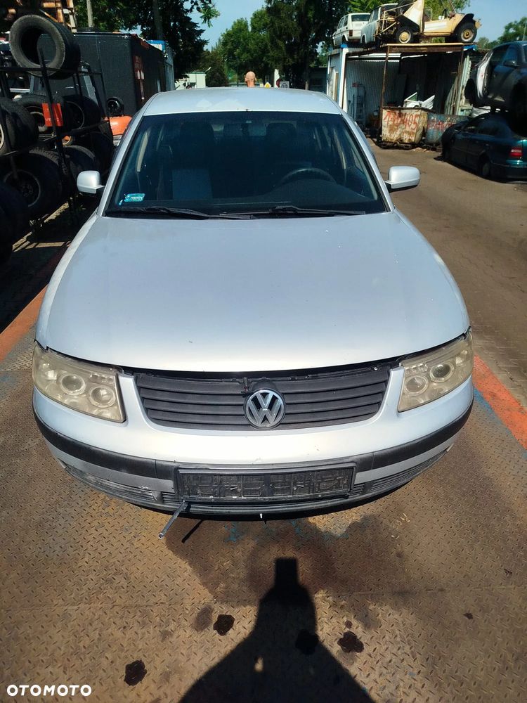 Volkswagen Passat B5  na części - 1
