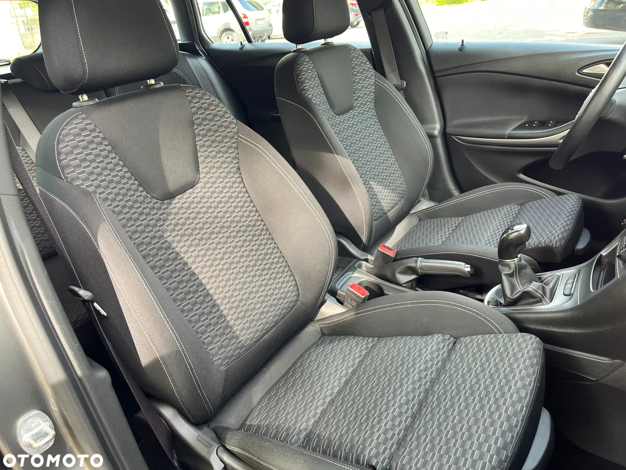 Opel Astra V 1.6 CDTI Enjoy - 15